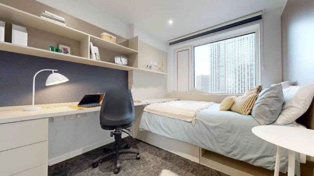 rooms picture