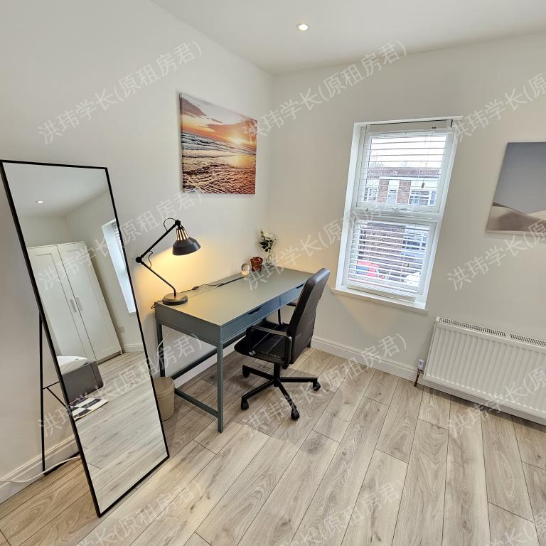 rooms picture