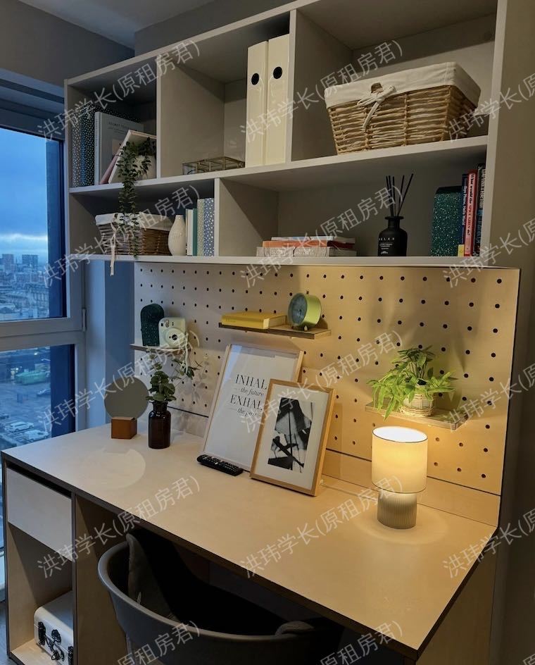 rooms picture