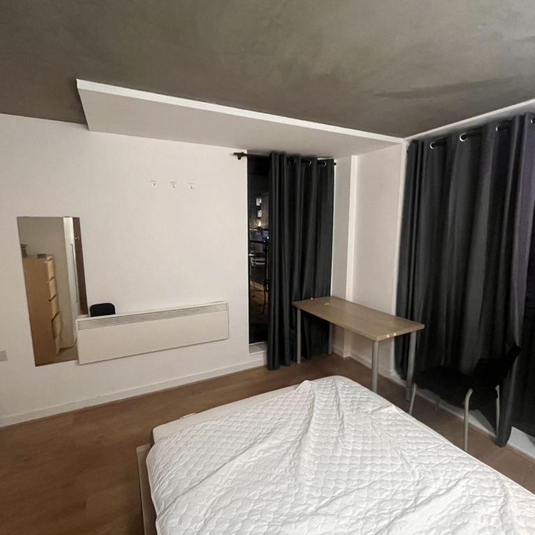 rooms picture