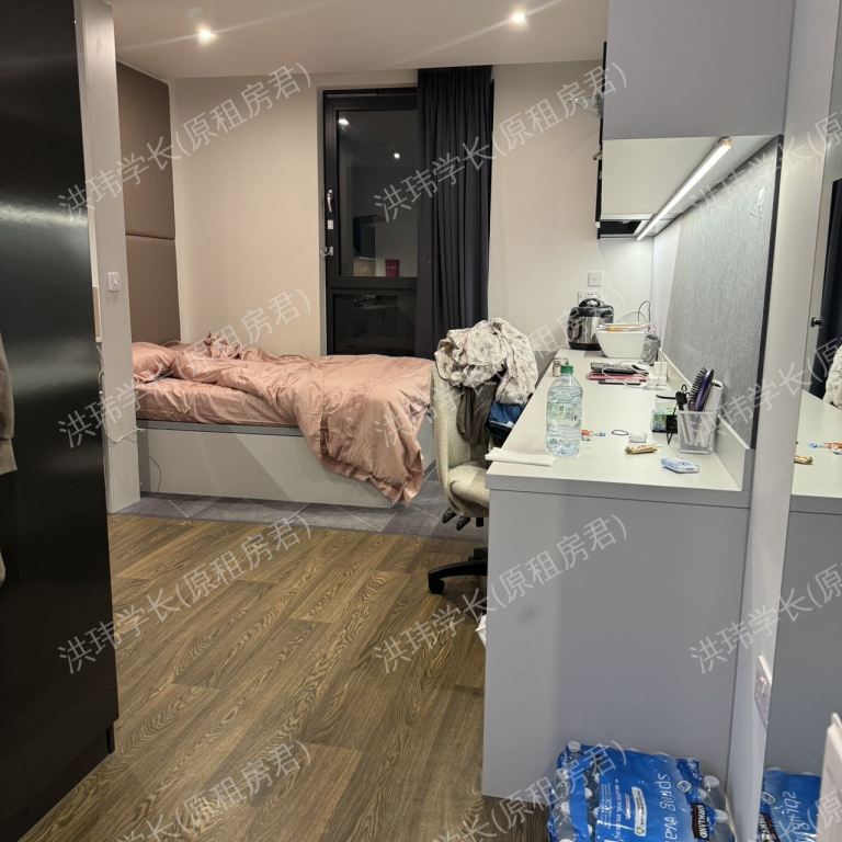 rooms picture