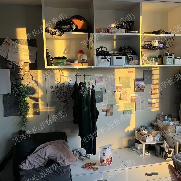 rooms picture