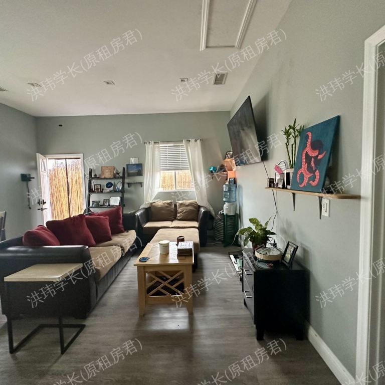 rooms picture