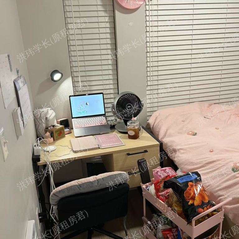 rooms picture