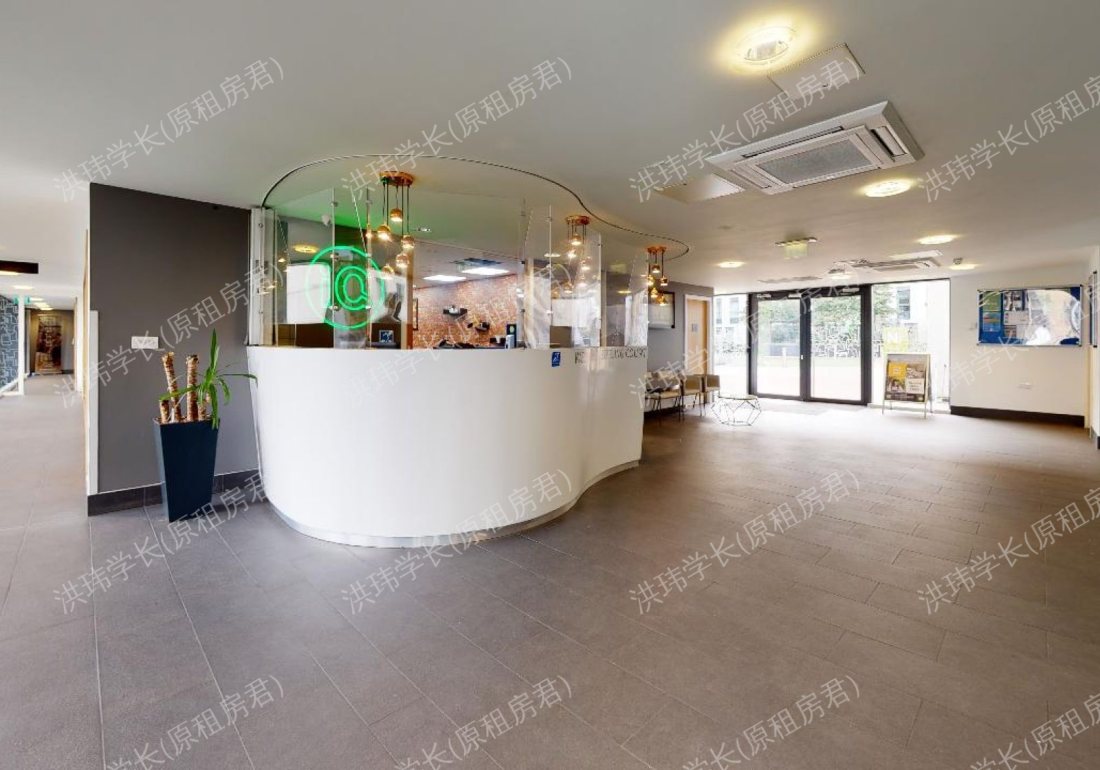 iQ Sterling Court公寓