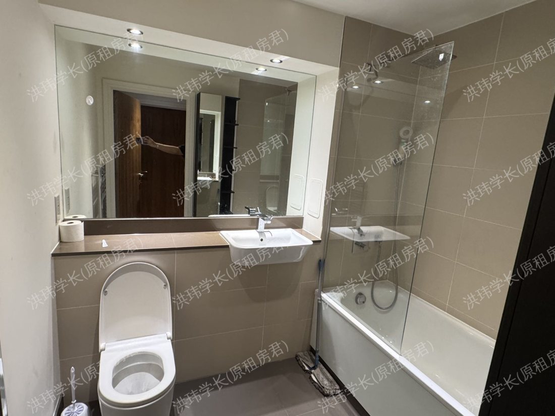 Duckman Tower, 3 Lincoln Plaza, London, E14 9BL公寓