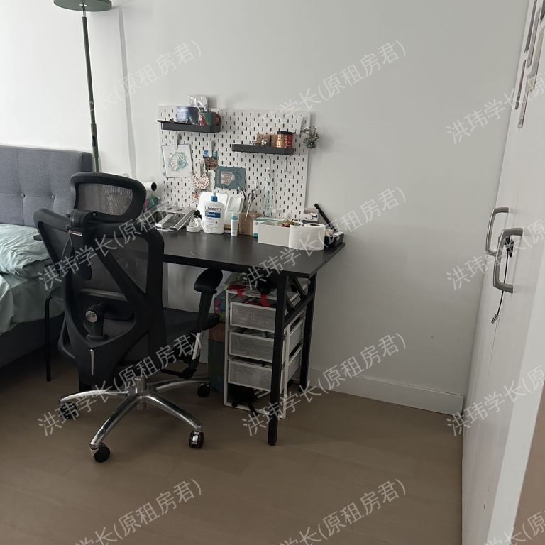 rooms picture