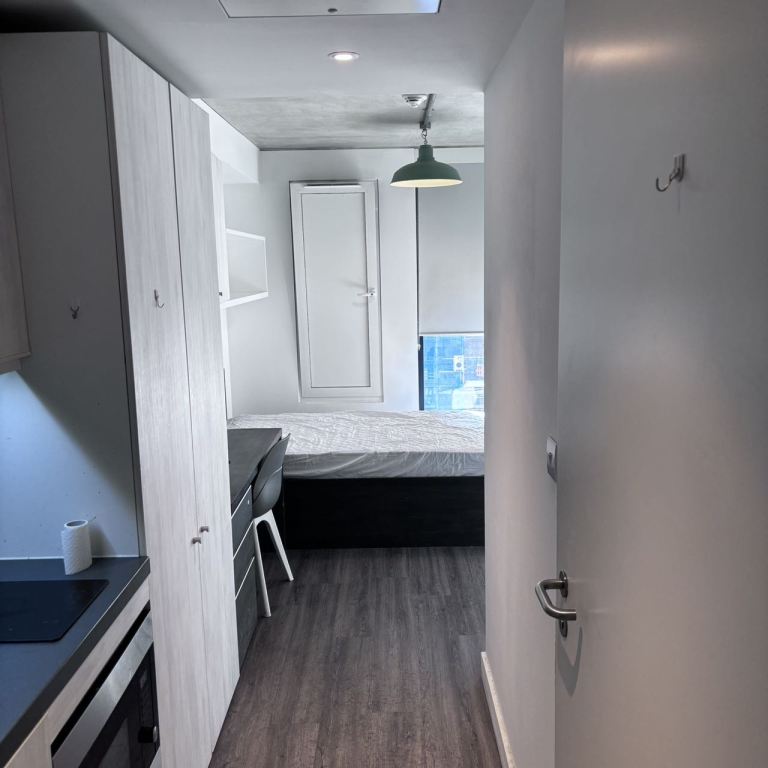 IQ Student Accommodation 转租