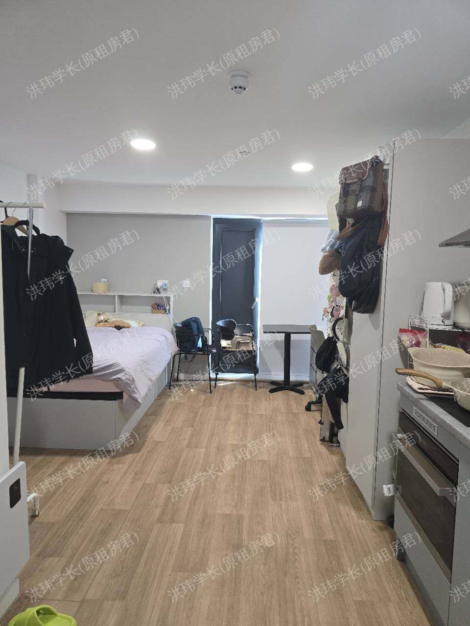 rooms picture