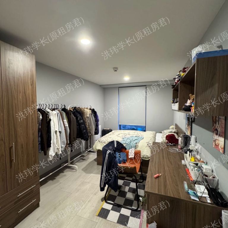rooms picture