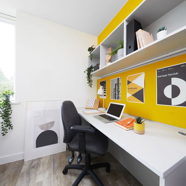 rooms picture