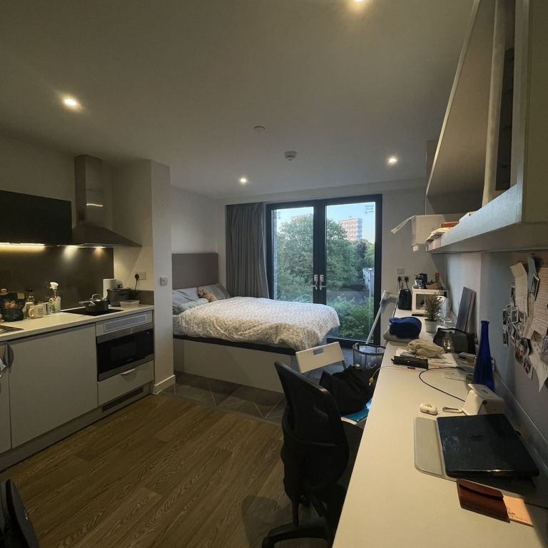 rooms picture
