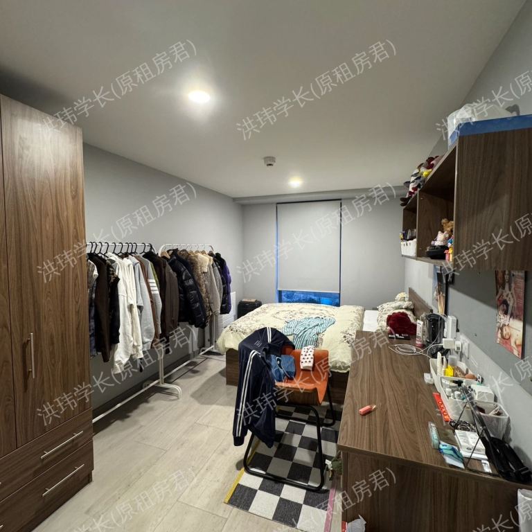 rooms picture