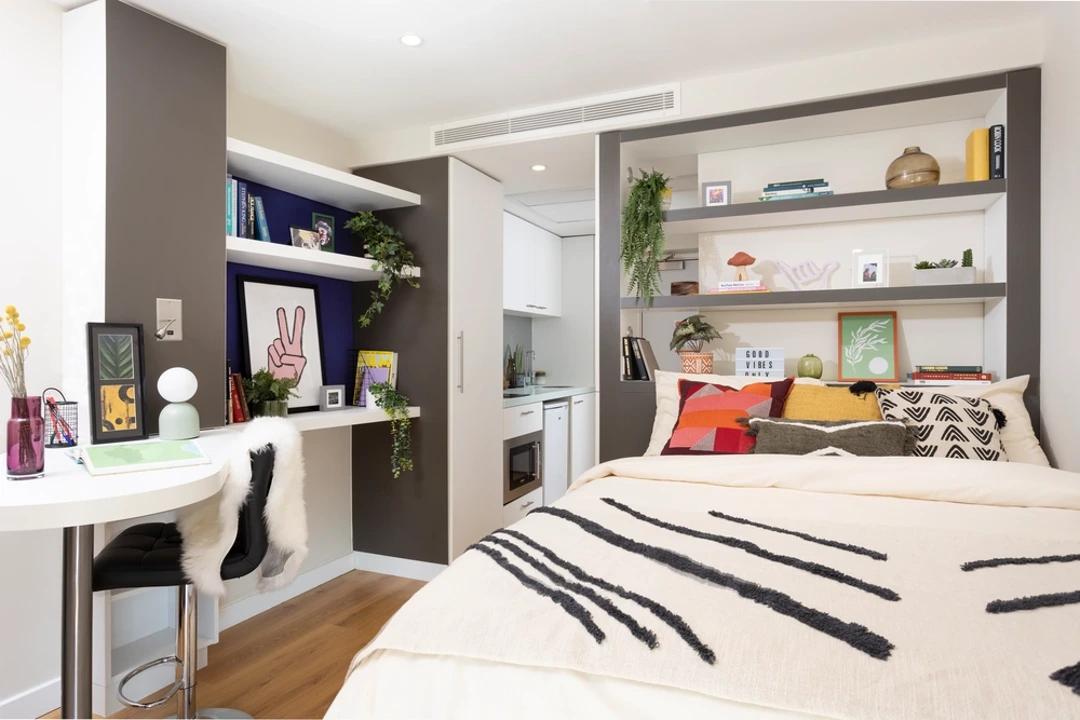 rooms picture