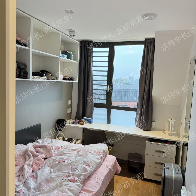 rooms picture