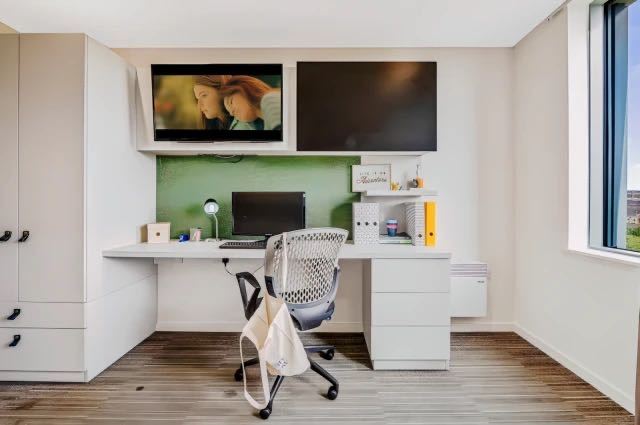 rooms picture