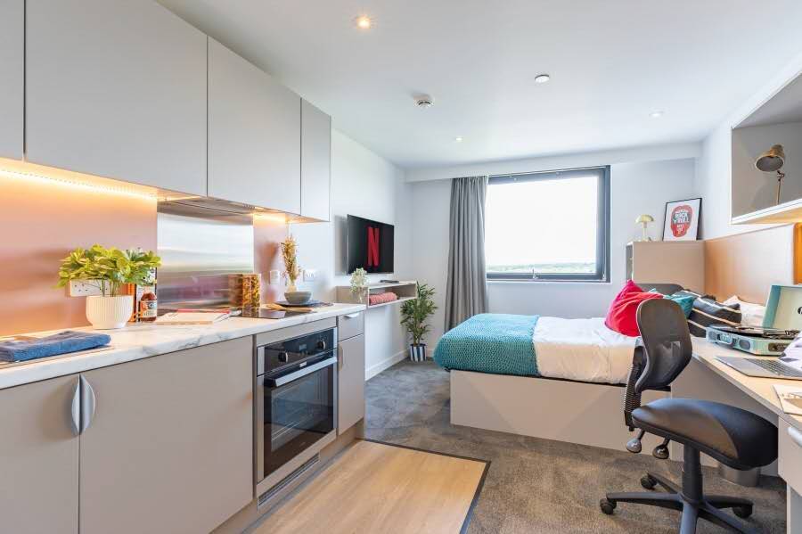 Find 3B (3 Bedrooms) to rent in Manchester