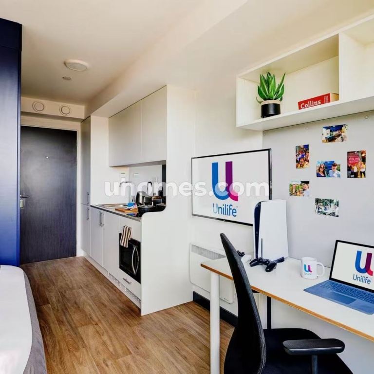 rooms picture