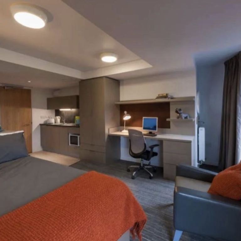 rooms picture