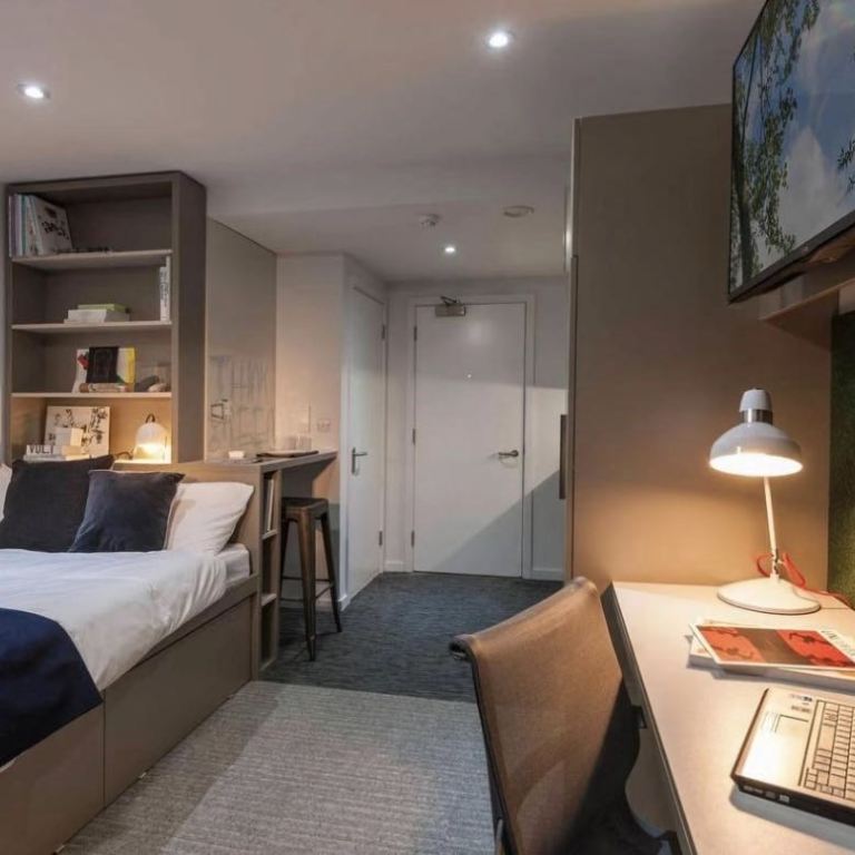 rooms picture