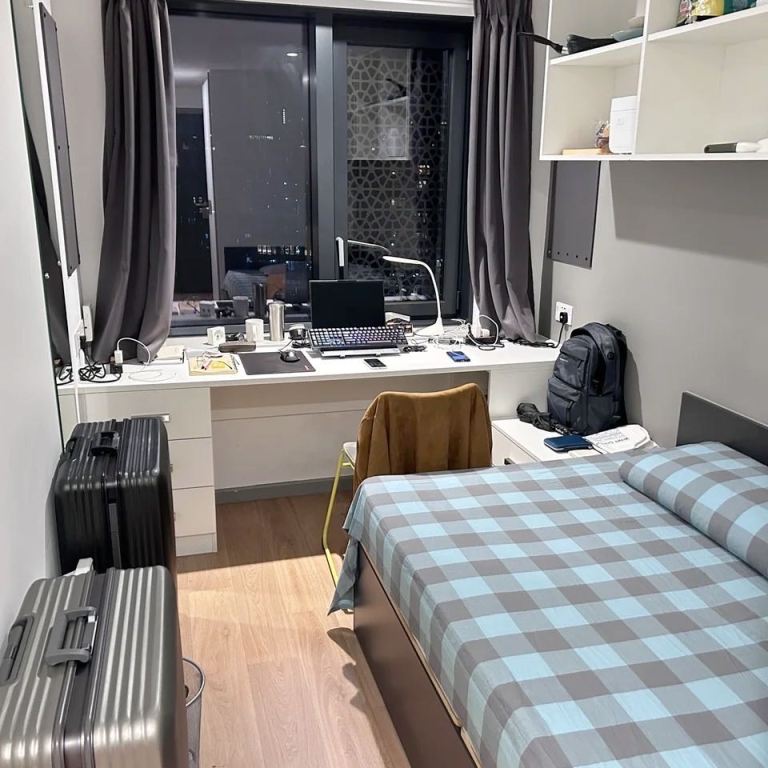rooms picture
