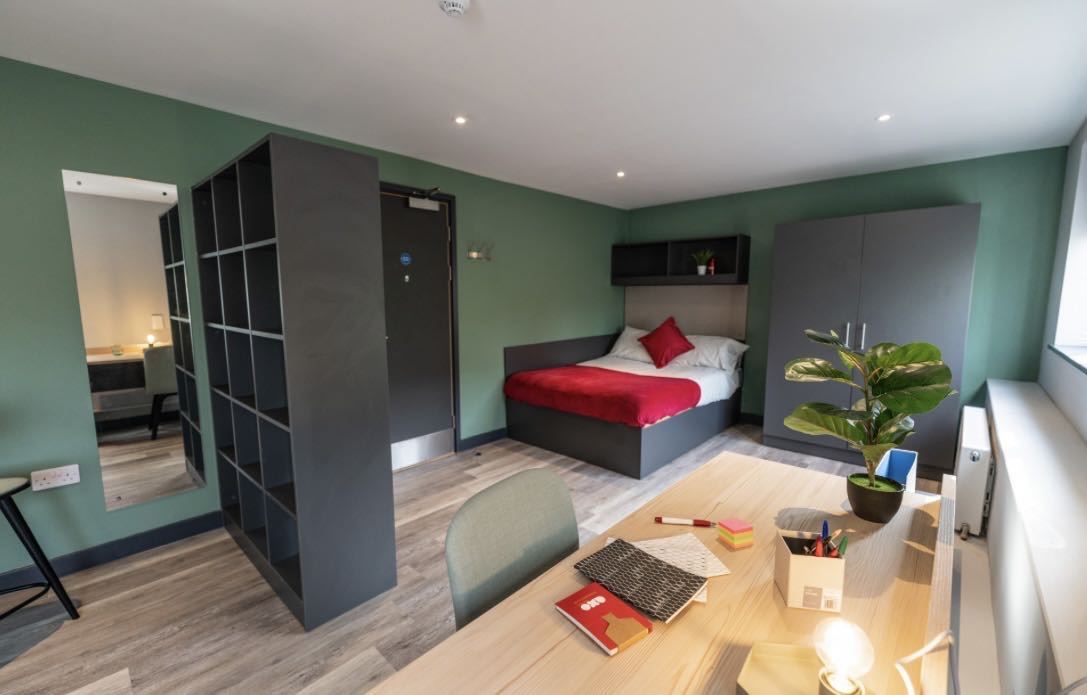 rooms picture