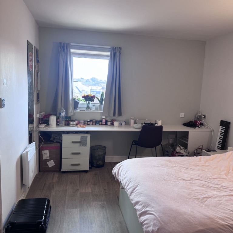 rooms picture