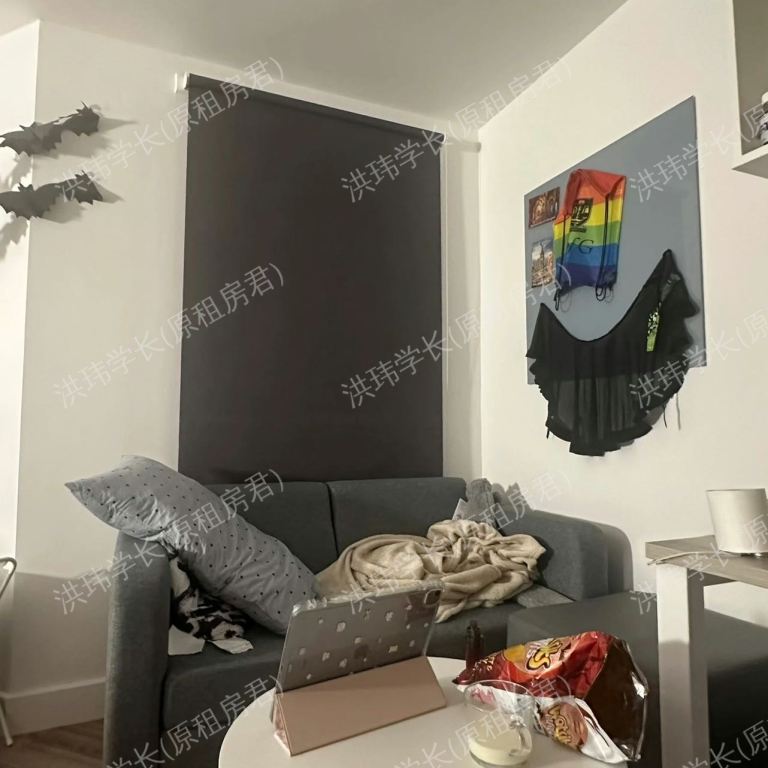rooms picture