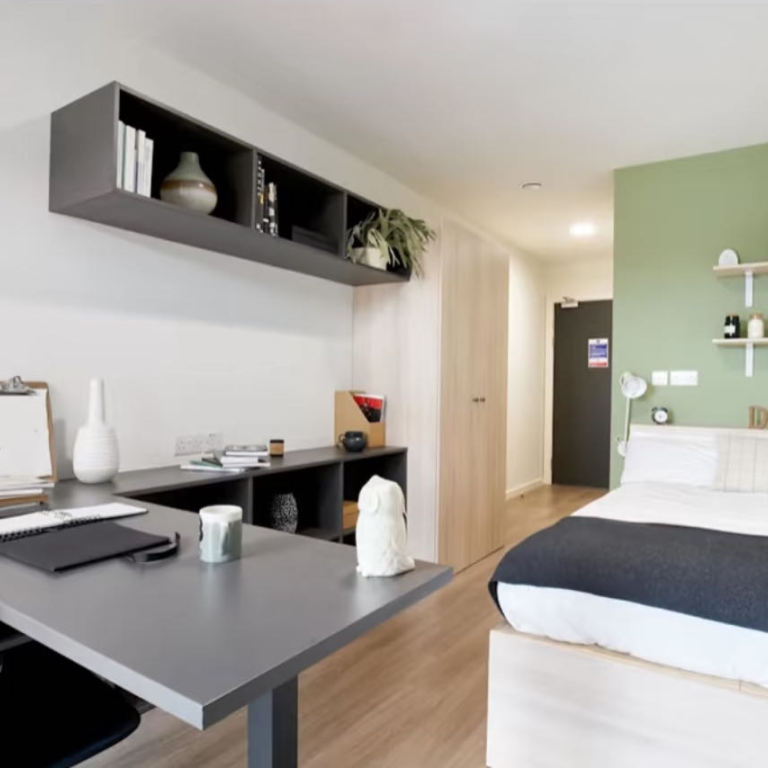 rooms picture