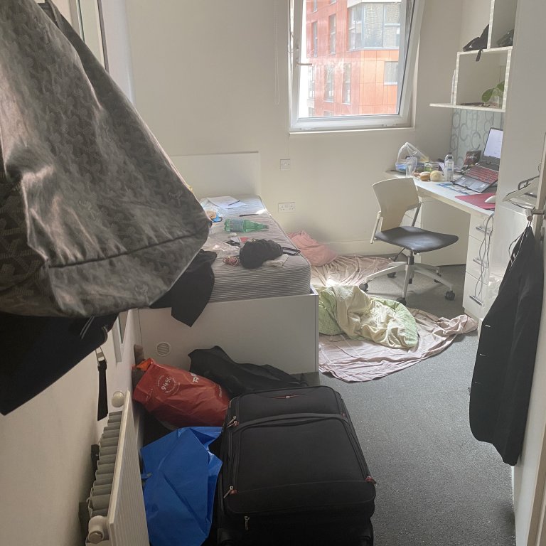 rooms picture
