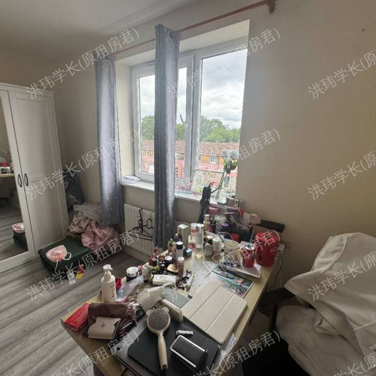 rooms picture