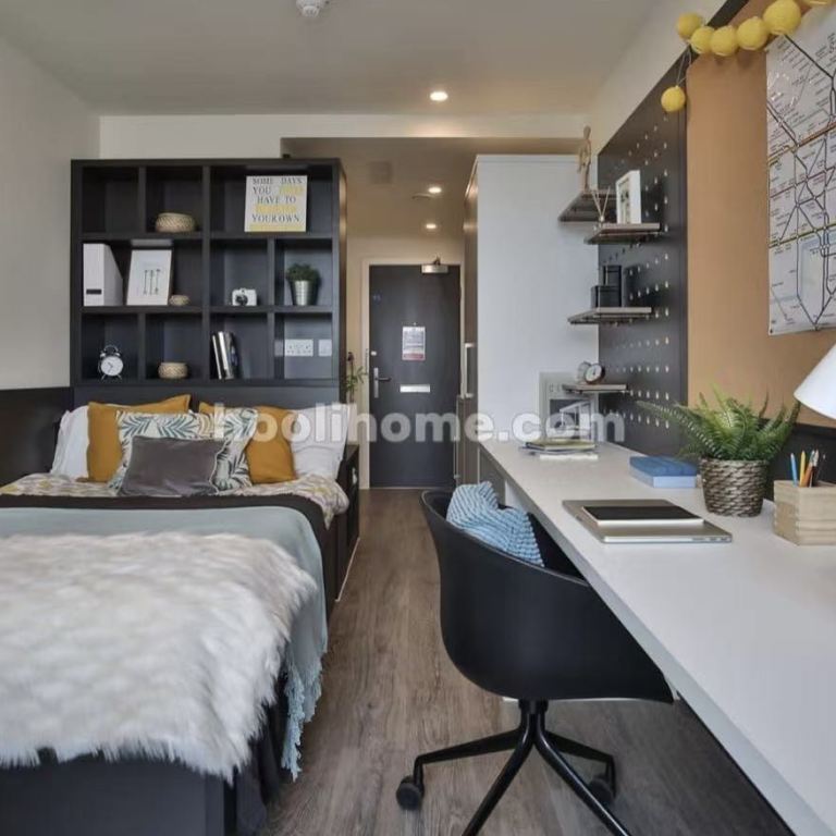 rooms picture