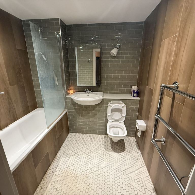 rooms picture