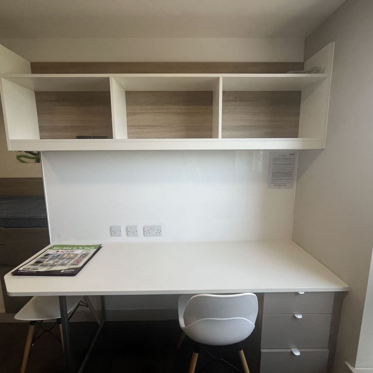 rooms picture