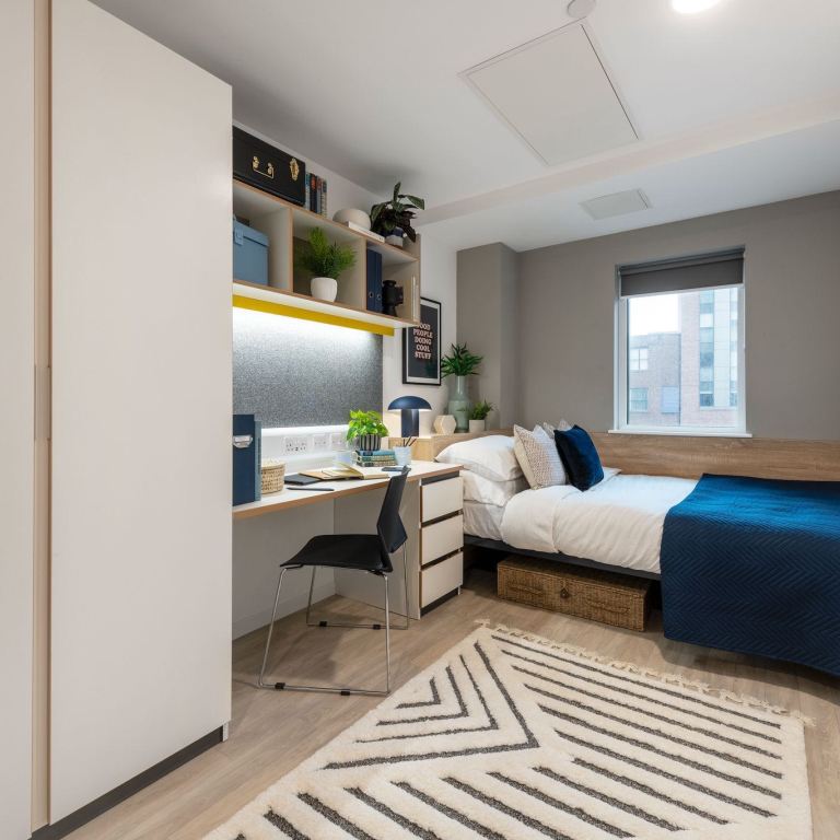 rooms picture