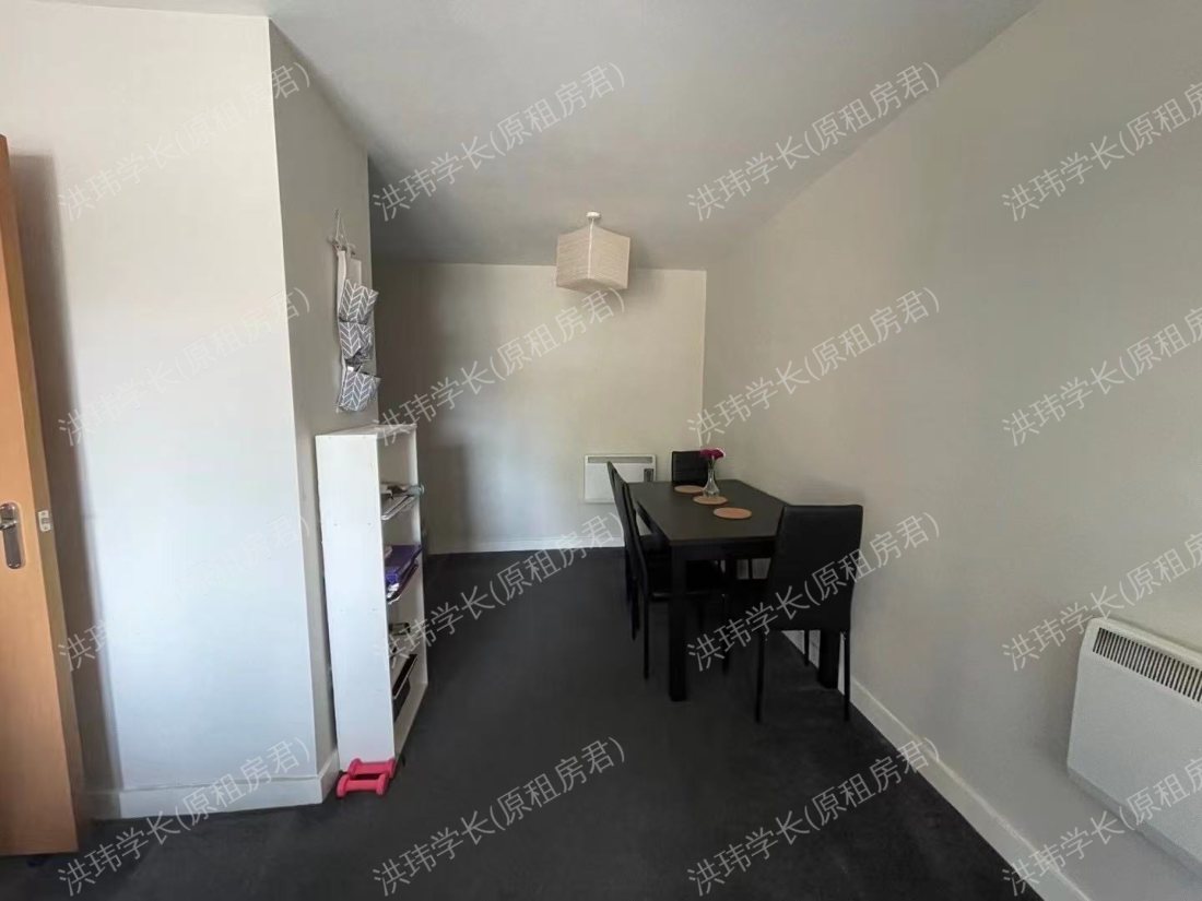 321 Stretford Rd公寓