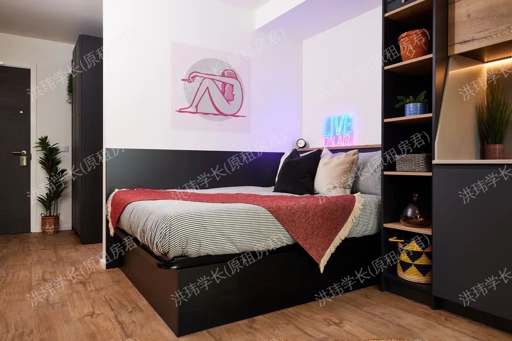 rooms picture
