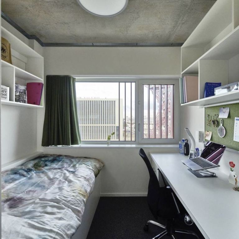 rooms picture