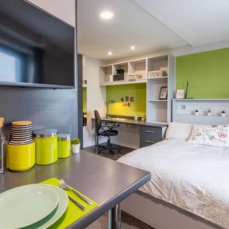 rooms picture