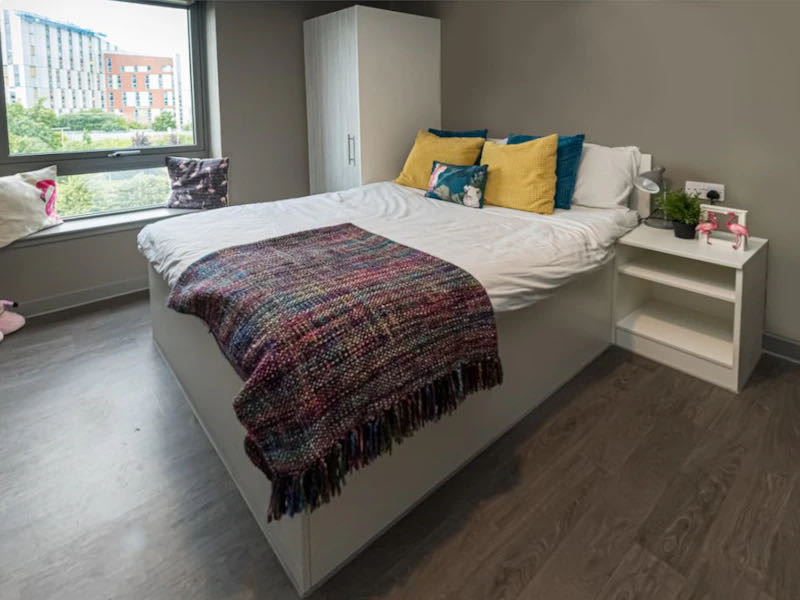 rooms picture