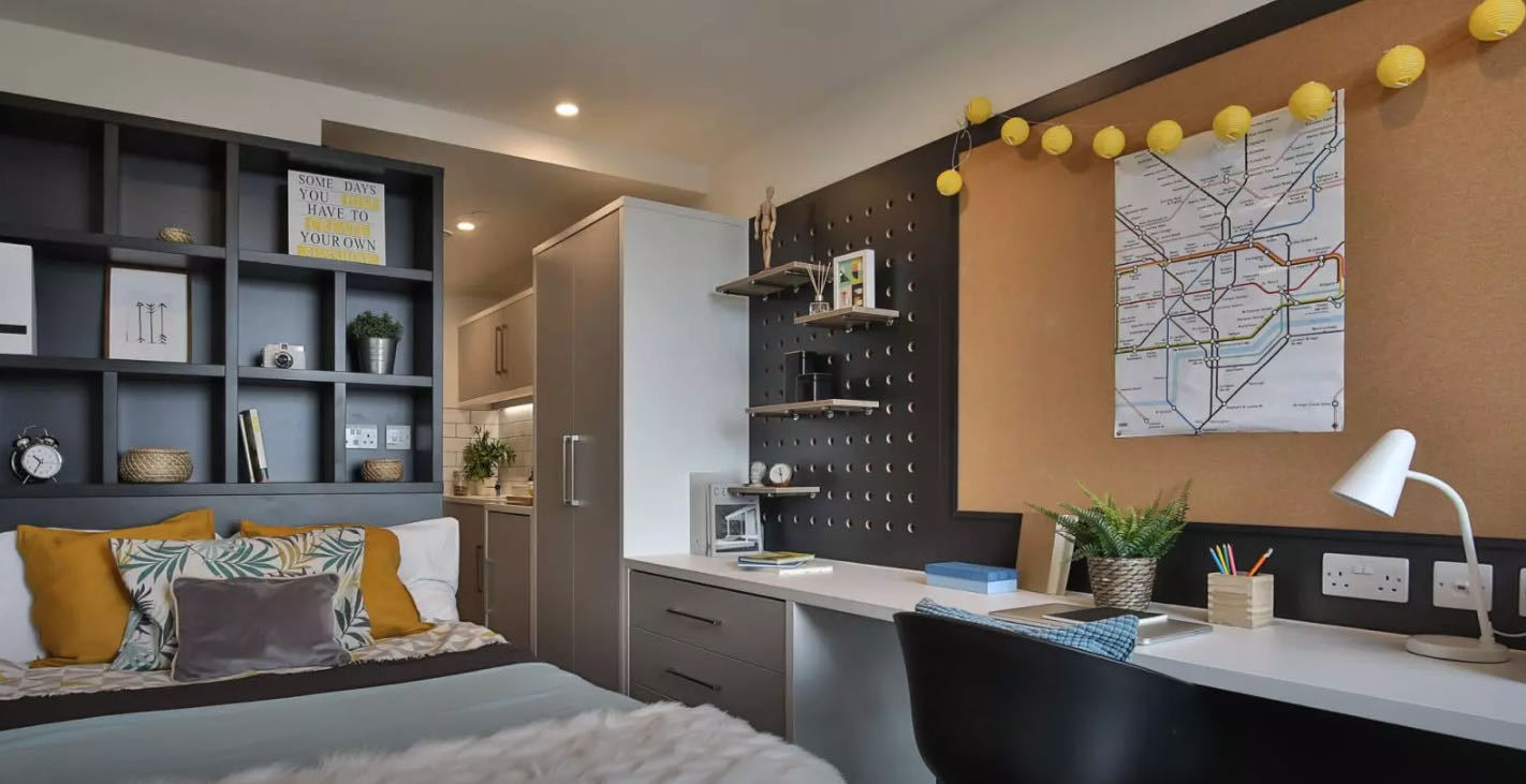 rooms picture
