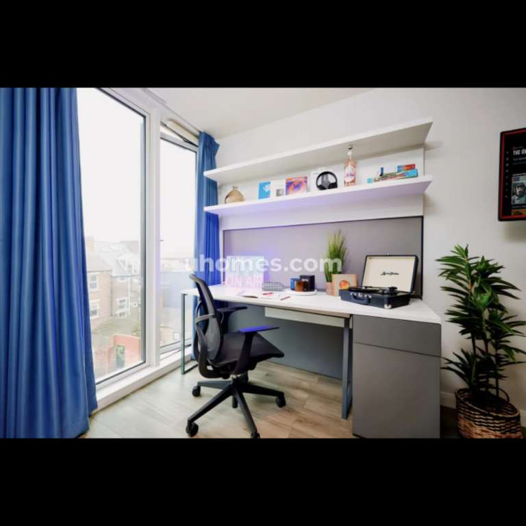 rooms picture