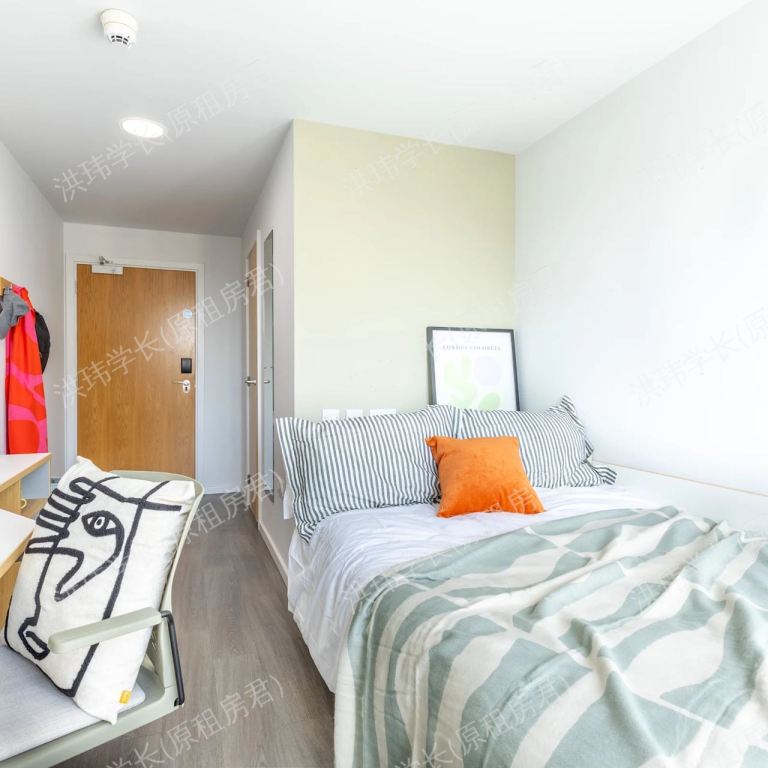 rooms picture
