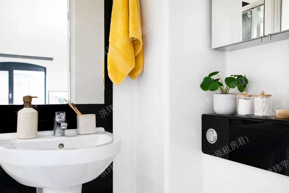 rooms picture