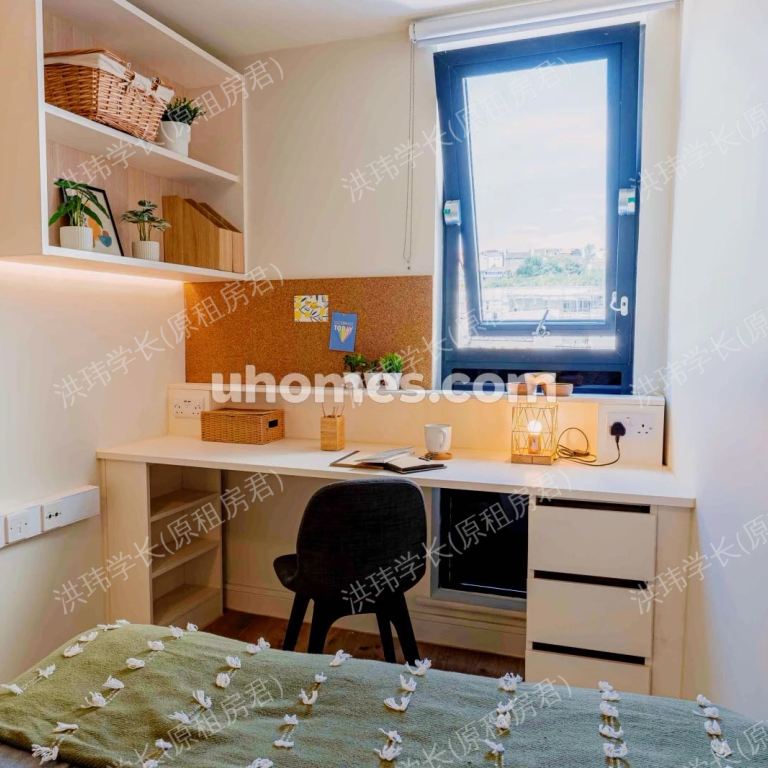 rooms picture
