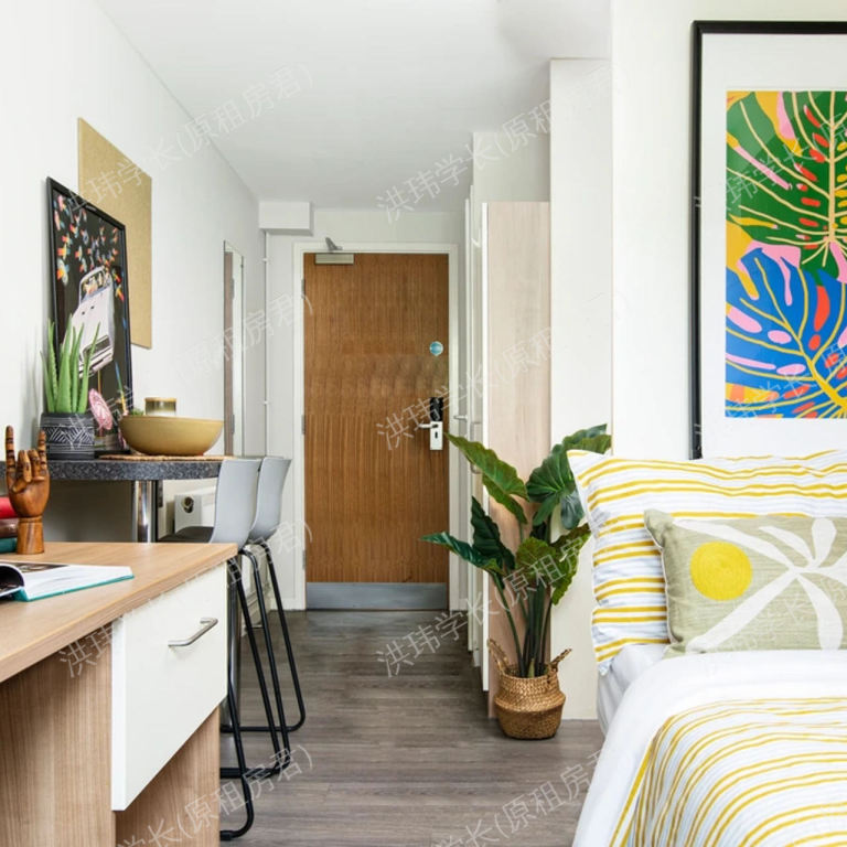 rooms picture