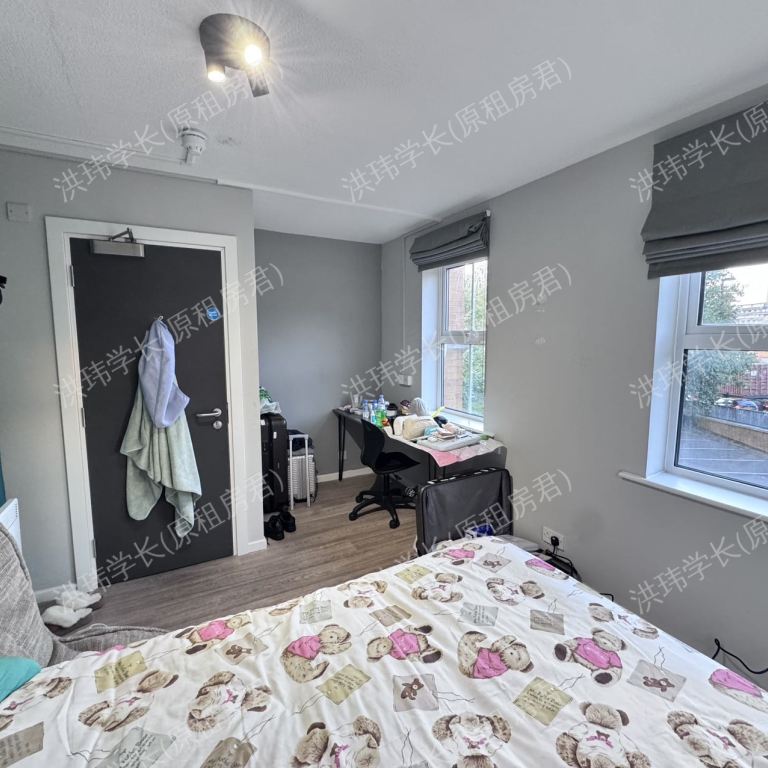 rooms picture