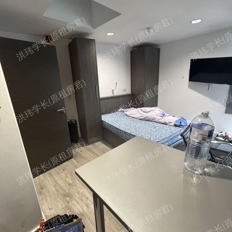 rooms picture