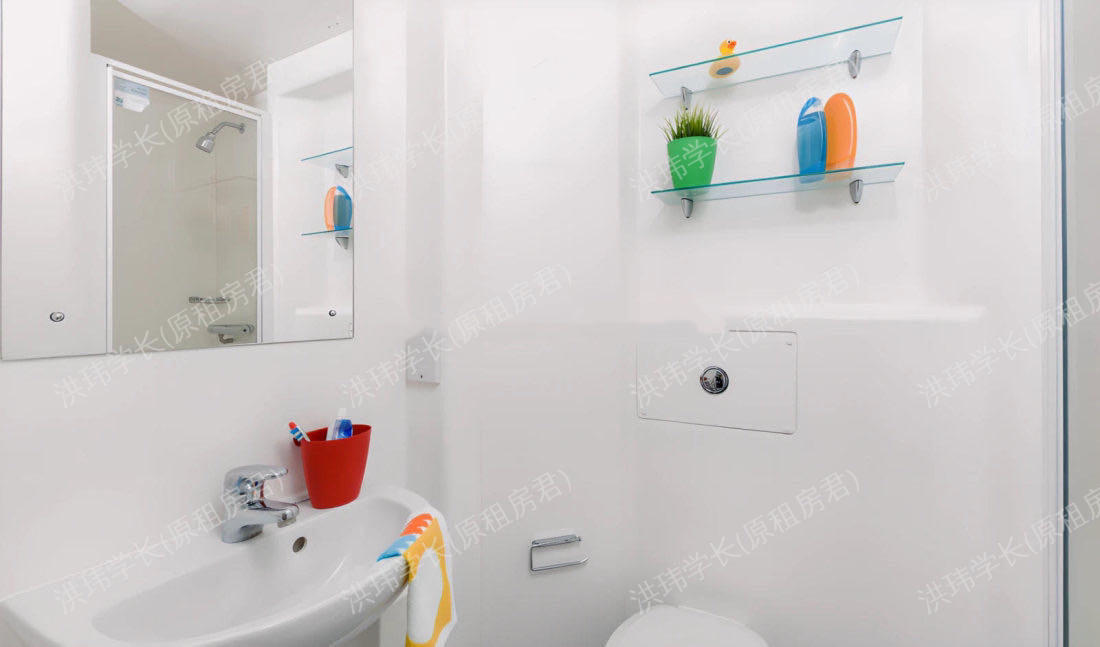 Moonraker Point公寓