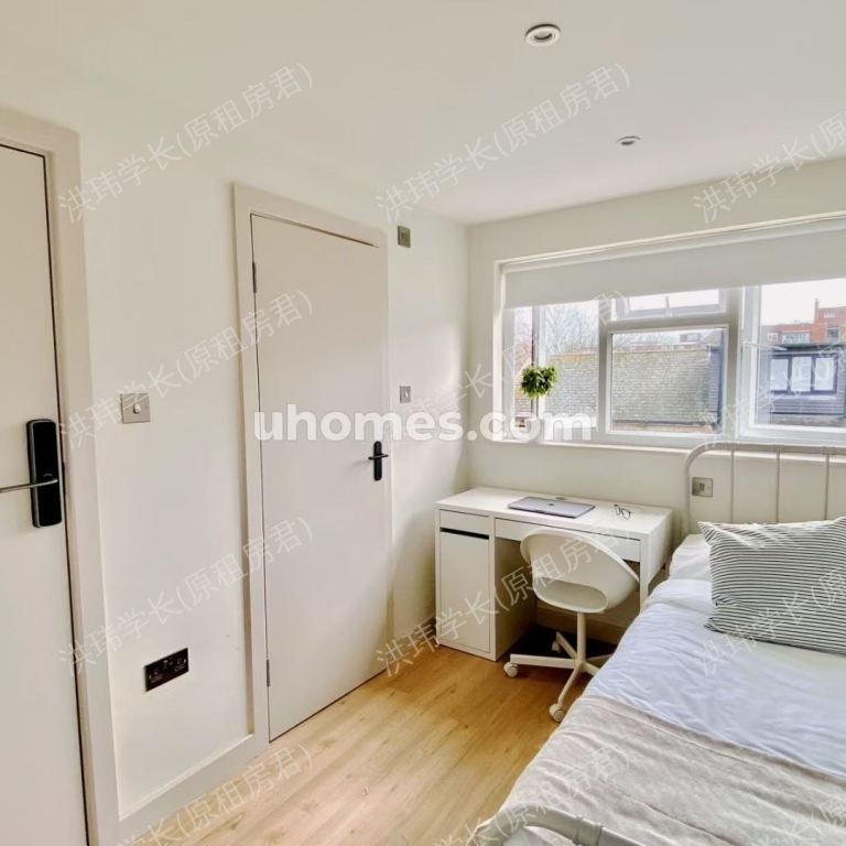 rooms picture